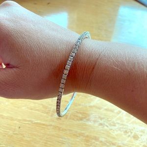 Stoned bangle bracelet